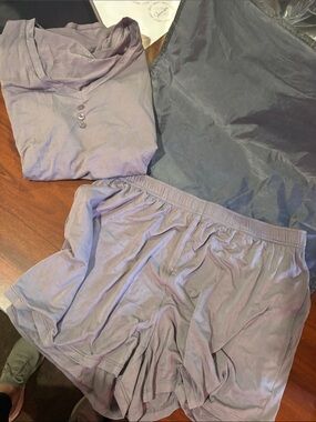 Lavender Two-Piece Sleep Set - Top & Shorts size medium